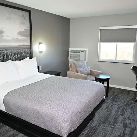 Super 8 By Wyndham Higginsville 외부 사진